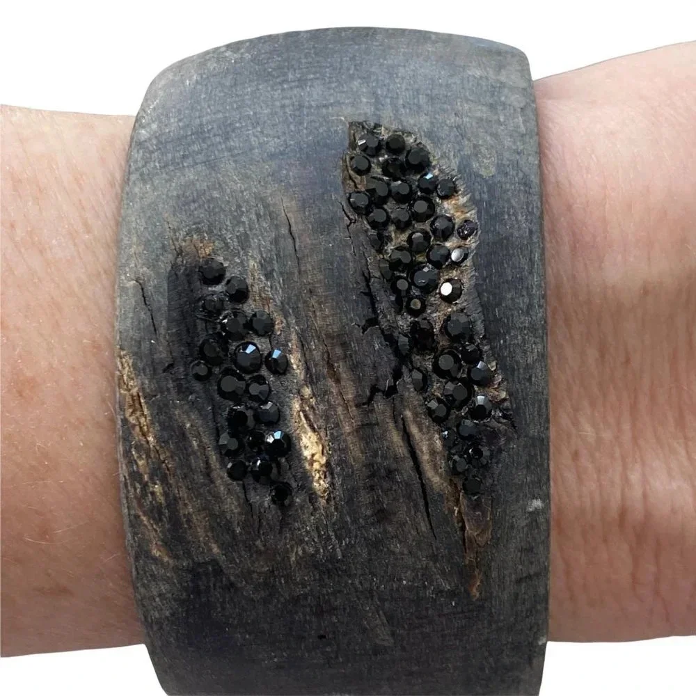 Zeffira Matte Horn Cuff Swarovski Crystal Detail